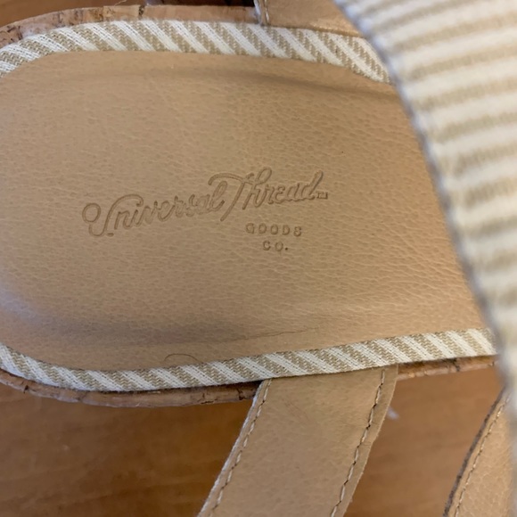 NET Universal threads platform sandals - Picture 8 of 8